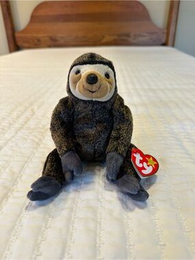 Slowpoke the Sloth Beanie Baby